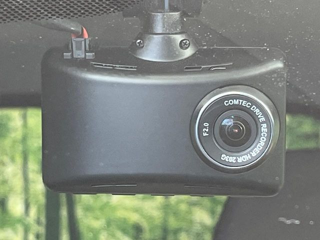 �y�h���C�u���R�[�_�[�z�h���C�u���R�[�_�[����!���s���͂������A������^�]�⎖�̂ɑ��������ہA�f���ŋL�^���A����̃��X�N�ɔ����܂��B���L�^�pSD�J�[�h�͂��q�l�����g�ł��������������K�v������܂��B