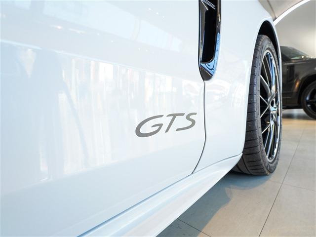 �I�v�V����:4+1�V�[�g�A���[���`�F���W�A�V�X�g