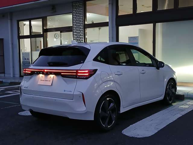 ノートオーラ1.2 G レザーエディション