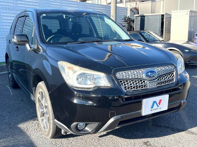 高透明度のガラス皮膜で撥水はもちろん、上質なツヤ・光沢を実現。紫外線や酸性雨から大切な愛車を保護し、色あせ・劣化を防止。「弾スプラッシュコート」、「弾プリミッサコート」からお選びいただけます。