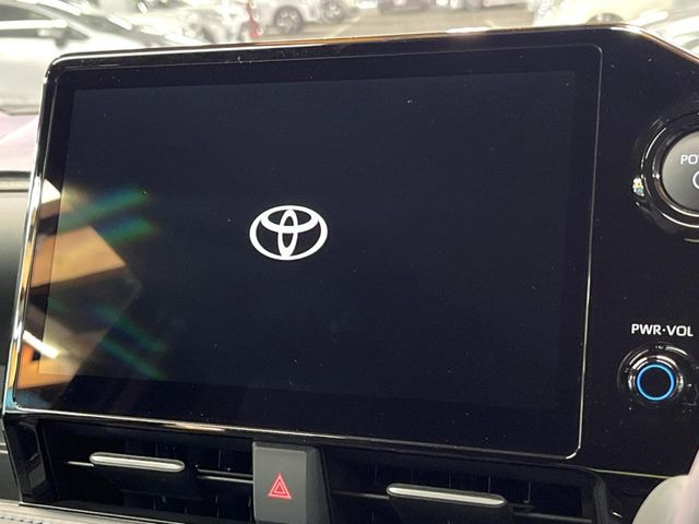 �y10.5�C���`�i�r�z�������ƃC���p�N�g�̂�����ʃi�r�𑕔��B�e��I�[�f�B�I����͂������A�X�}�z�A�g���ł��闘�֐��̍����i�r�ł���