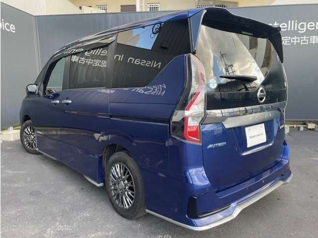 セレナ1.2 e-POWER AUTECH