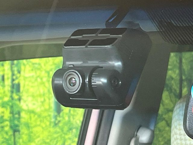 �y�h���C�u���R�[�_�[�z�h���C�u���R�[�_�[����!���s���͂������A������^�]�⎖�̂ɑ��������ہA�f���ŋL�^���A����̃��X�N�ɔ����܂��B���L�^�pSD�J�[�h�͂��q�l�����g�ł��������������K�v������܂��B