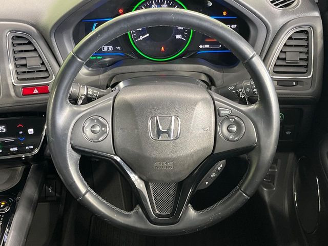 �y�����v�����X�e�A�����O�z�㎿�Ȋv���g�p���邱�ƂŁA��ɂ����������݂ƂĂ��^�]���₷���n���h���ł���