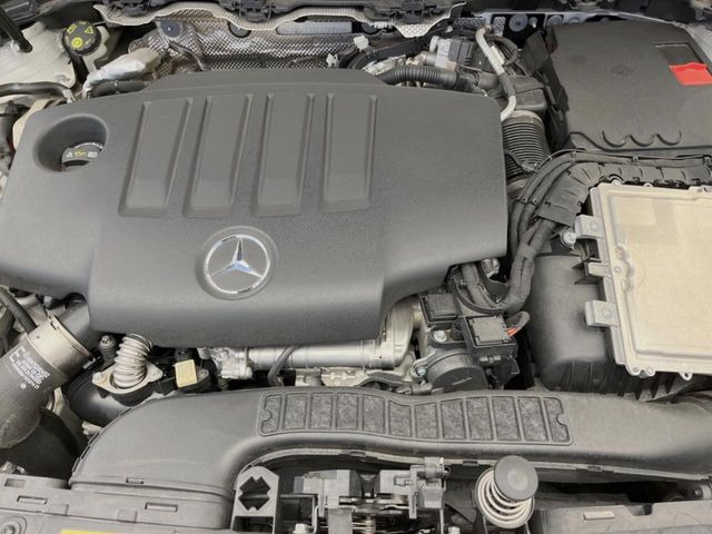 �����X�ł́A�e���[�J�[�̐�p�f�f�e�X�^�[�𓱓��B���Ǝ��i�����e�N�j�J���X�^�b�t���풓���Ă���܂��̂ŁA������̍ۂɂ����S���Ă����p���������܂��B