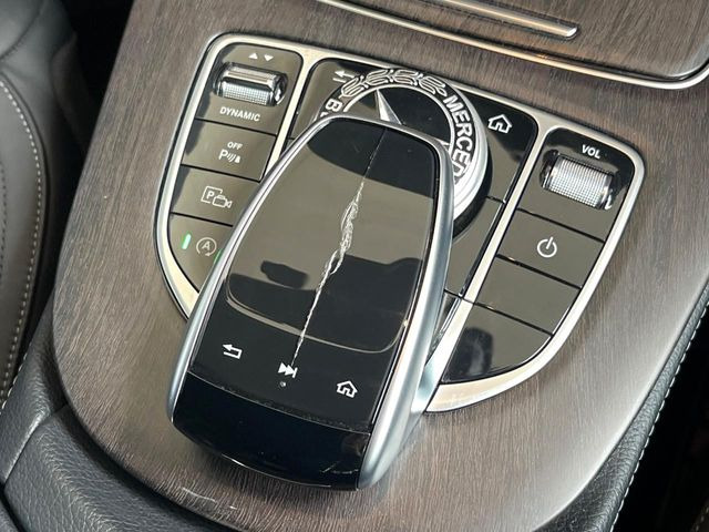 �������Z�f�XCOMMAND�V�X�e��:�I�[�f�B�I�E�i�r�̑���͑S�Ă�����ōs���܂��B�����I�ȑ��삪�\�ŁA�ȒP�ɍs���܂��B������@�͏ڂ����̓X�^�b�t�܂�!