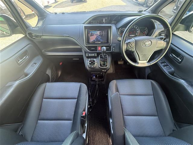 ヴォクシー2.0 ZS 煌