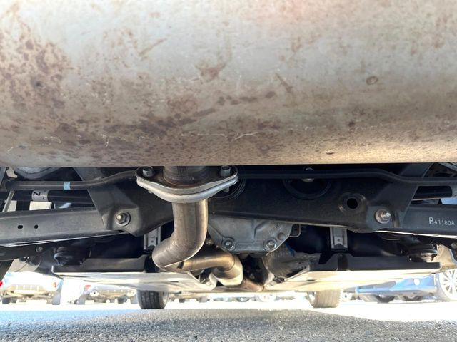 ����肪���ꂢ�Ȃ����ɁA�h�K���H�̎{�H���I�X�X���B�~��n��͂������A���ݕ��ɂ��Z���̕���A��Ń}�����E�E�B���^�[�X�|�[�c���������ɂ��D�]���������Ă���܂��B