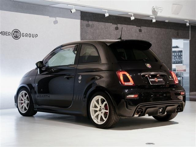 �{�f�B�[�J���[:�l���E�X�R���s�I�[�l