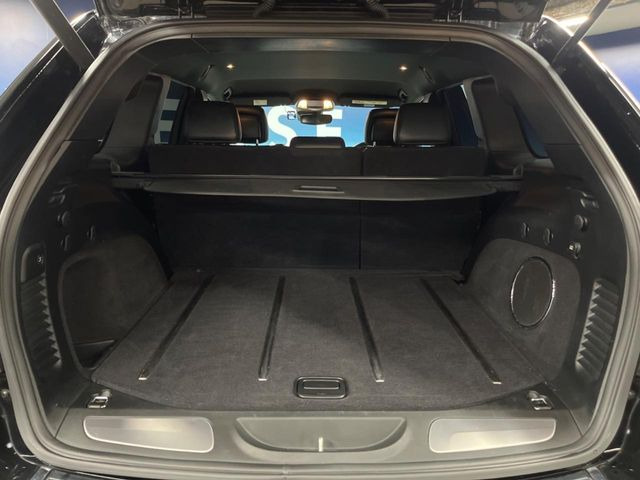 ���g�����N���[��:����L������e�X�y�[�X!���ꂾ���̍L��������΂��������⃌�W���[�Ȃǂɂ��œK�ł�!�g�p�������Ȃ����ꂢ�ȏ�Ԃ��ێ����Ă���܂��B