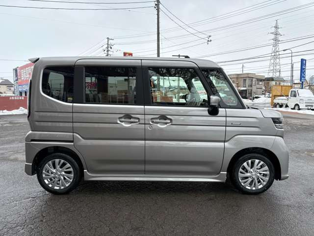 スペーシアカスタムハイブリッド(HYBRID)  GS 4WD
