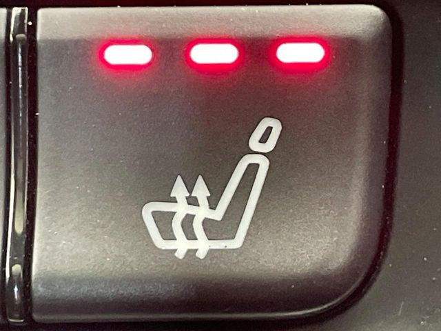 ���t�����g�V�[�g�q�[�e�B���O:�^�]�ȁE����ȋ��ɎO�i�K�Œ��߂��\�ȃV�[�g�q�[�^�[�𑕔����Ă���܂��B�G�߂��킸���K�ɂ��g�p���������܂��B