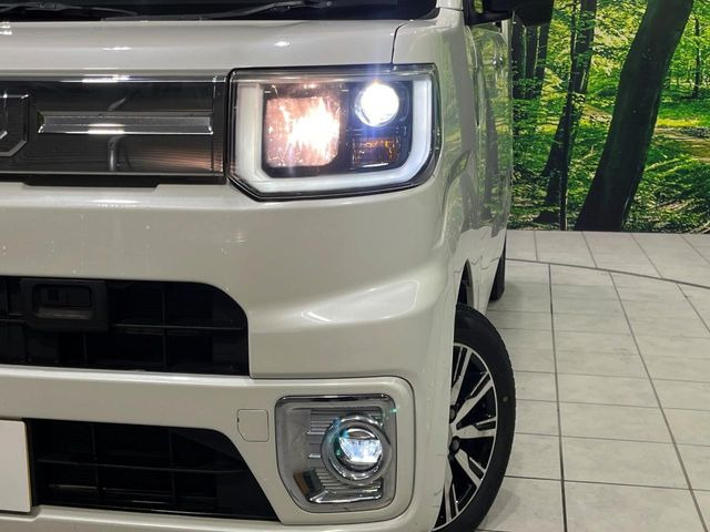 �yLED�w�b�h���C�g�z���V����ԑ��s�����ǍD�Ȏ��E���m�ۂ����S���ĉ^�]�ł��鍂�P�xLED�w�b�h���C�g�𑕔�!�_�����x�������A����d�͂��}�����Ă��܂��B