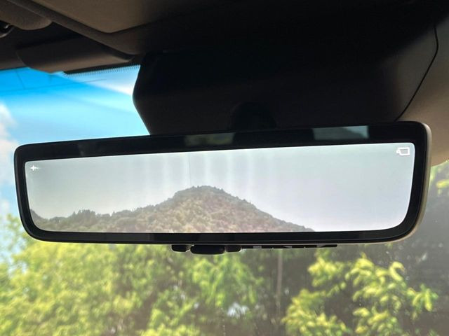 �y�f�W�^���C���i�[�~���[�z��Ȃ̑傫�ȉו��⓯��҂Ō�����m�F���Â炢���ł����S!�J�������B�e�����ԗ�����̉f�������[���~���[���ɕ\���B�N���A�Ȏ��E�ŏ󋵂̊m�F���\�ł�!