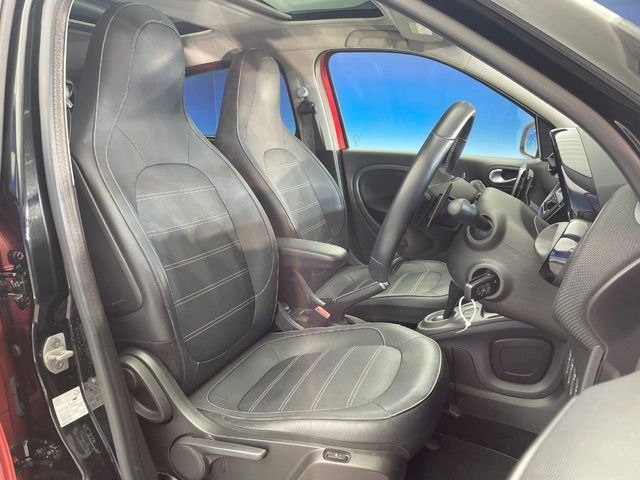 ���V�[�g�̎g�p��:�j��E�ւ�������Ȃ��A�����̒ʂ肫�ꂢ�ȏ�Ԃ��ێ����Ă���܂��B�܂��A�����N���[�j���O�E�R�[�e�B���O�����p�����������܂��B