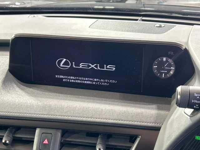 �y10.3�C���`���C�h�i�r�z�������ƃC���p�N�g�̂����^���C�h�i�r�𑕔��B�e��I�[�f�B�I����͂������A�������C�h��ʂł̃}�b�v2�����\���ȂǁA���֐��������i�r�ł���