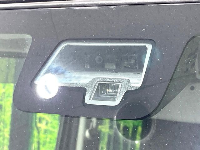 �y�X�Y�L �Z�[�t�e�B�T�|�[�g�z���s���ɑO���̎ԗ�����F�����A�Փ˂������Ȏ��͌x��ƃu���[�L�ŏՓˉ���Ɣ�Q�y�����A�V�X�g�B�����S�Ƀh���C�u�����y���݂��������܂��B