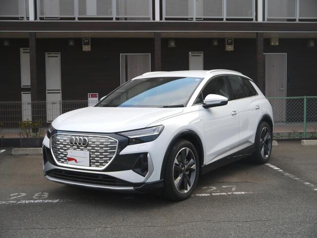 Q4 e-tron45 Sライン