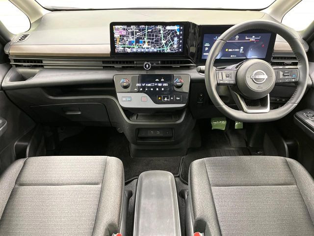 セレナ1.4 e-POWER ハイウェイスターV