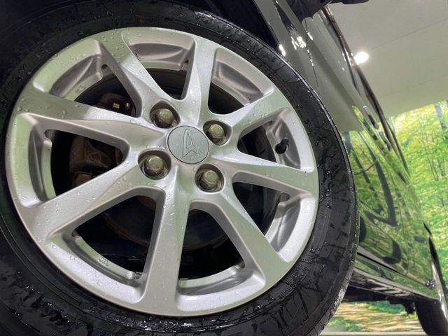 �y����14�C���`�A���~�z�C�[���z�O�ςɃ}�b�`���������A���~�z�C�[���𑕒����Ă���܂��B�e��ЊO�A���~�z�C�[����A�X�^�b�h���X�^�C�����戵�����Ă���܂��B���񂲑��k����������