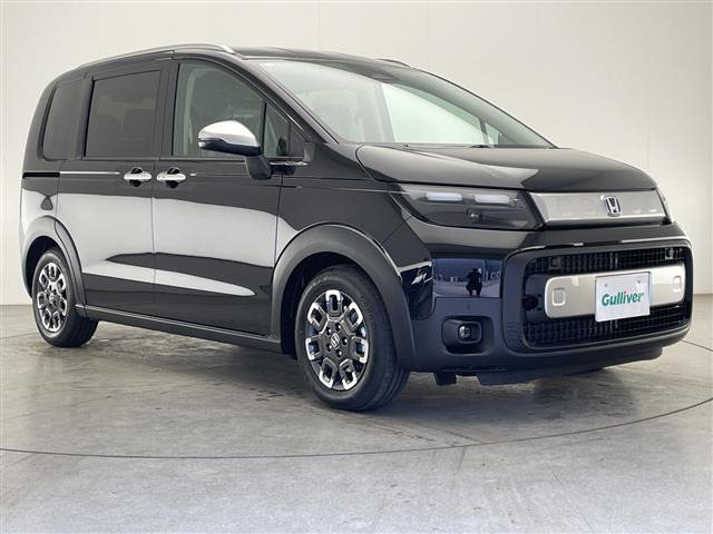 フリード1.5 e:HEV クロスター