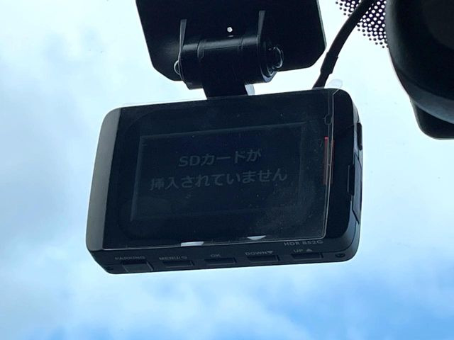 �y�h���C�u���R�[�_�[�z�h���C�u���R�[�_�[����!���s���͂������A������^�]�⎖�̂ɑ��������ہA�f���ŋL�^���A����̃��X�N�ɔ����܂��B���L�^�pSD�J�[�h�͂��q�l�����g�ł��������������K�v������܂��B