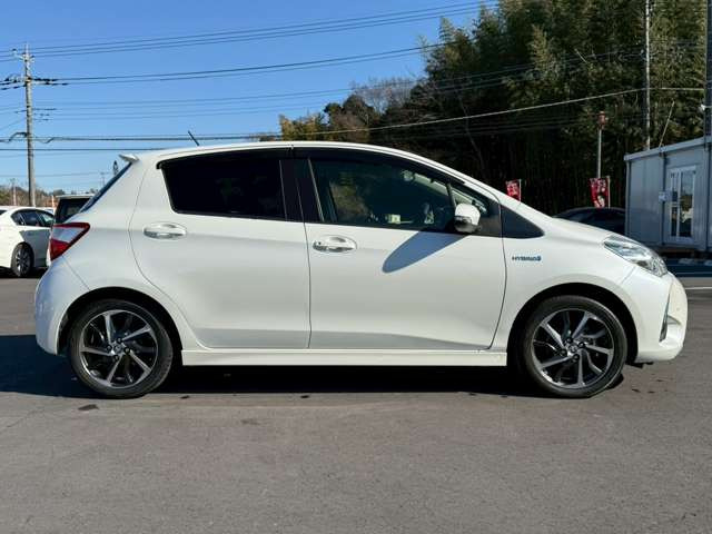 ���X�݌ɂ͊O���A�����N���[�j���O��ɓW�����A�����Ď��̏C�����̗L���A���[�^�[��������̗L������O�ҋ@�ւɂ�錟����S����{���Ă���܂��B�Ԍ��A�����A����h�������ЂőΉ��ł��܂��̂ł����S���������B