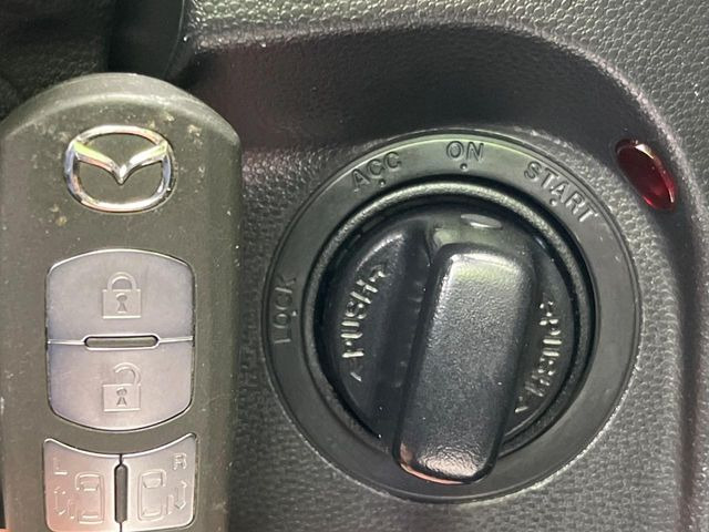 �y�A�h�o���X�g�L�[�z�J�o����|�P�b�g�ɓ��ꂽ�܂܂ł��h�A�̎{���E�������\�ȃX�}�[�g�L�[�𑕔��B�G���W���̃I���E�I�t�����J�M�����o���K�v����������Ƃ��Ă��֗��ł���