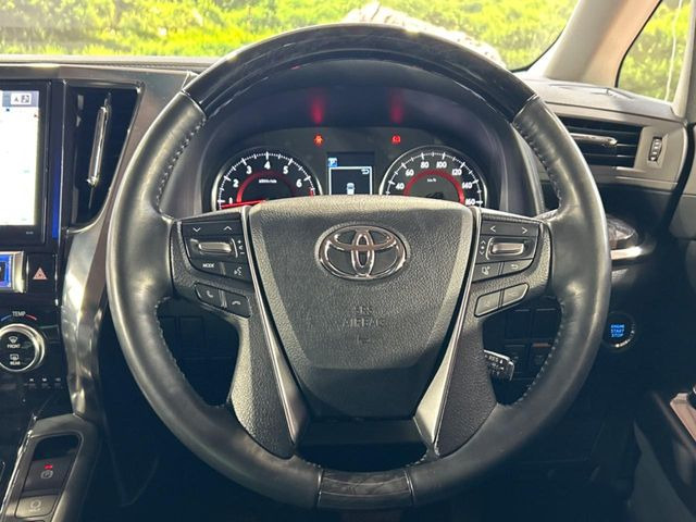 �y�����v�����X�e�A�����O�z�㎿�Ȋv���g�p���邱�ƂŁA��ɂ����������݂ƂĂ��^�]���₷���n���h���ł���