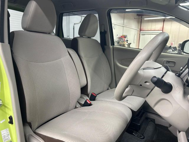 �^�]�ȃV�[�g���͎g�p�������Ȃ��A�ǍD�ȏ�ԂƂȂ��Ă��܂��B���J�Ɏg���Ă������Ƃ��悭�킩��܂��ˁB