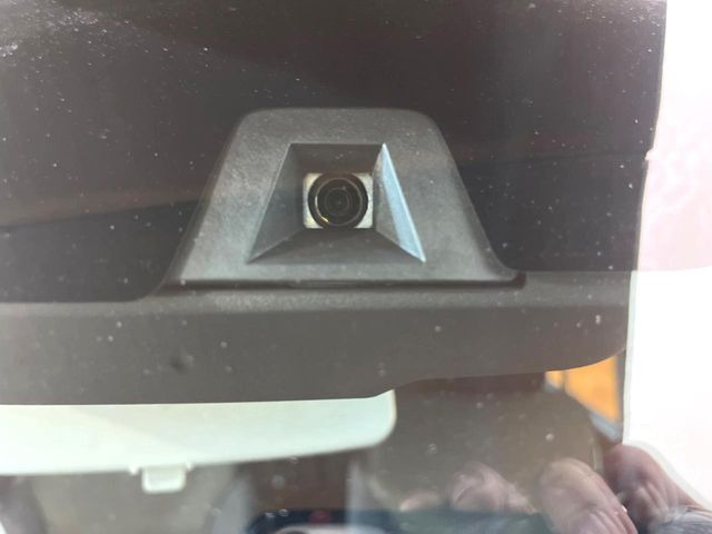 �y�X�Y�L �Z�[�t�e�B�T�|�[�g�z���s���ɑO���̎ԗ�����F�����A�Փ˂������Ȏ��͌x��ƃu���[�L�ŏՓˉ���Ɣ�Q�y�����A�V�X�g�B�����S�Ƀh���C�u�����y���݂��������܂��B