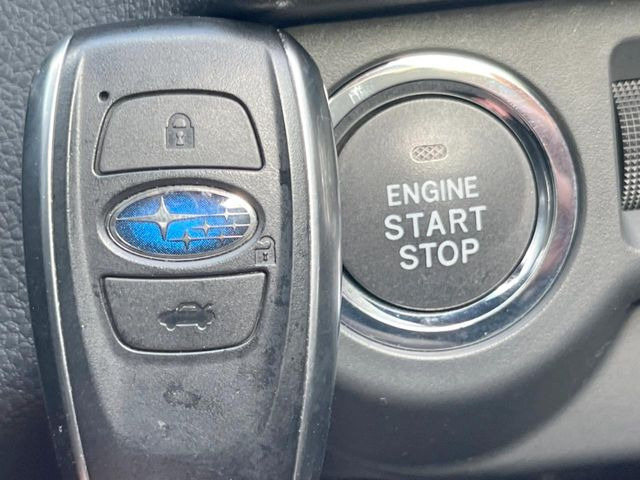 �y�A�N�Z�X�L�[&�v�b�V���X�^�[�g�z�J�o����|�P�b�g�ɓ��ꂽ�܂܂ł��h�A�̎{���E�������\�ȃX�}�[�g�L�[�𑕔��B�G���W���̃I���E�I�t�����J�M�����o���K�v�������A�{�^�����v�b�V�����邾����OK��