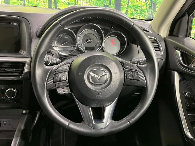 �y�N���[�Y�R���g���[���z�������H�����N���N���s�B�A�N�Z���𗣂��Ă���葬�x�ő��s���ł��A�������^�]���̕��S���y��!�����E�������ȒP�ȃX�C�b�`����Œ����ł��܂��B