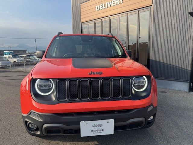 レネゲードトレイルホーク 4WD