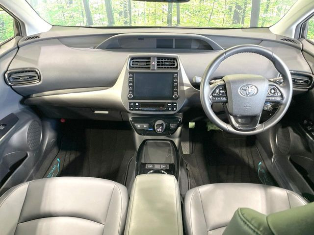 プリウス1.8 S ツーリングセレクション ブラックエディション