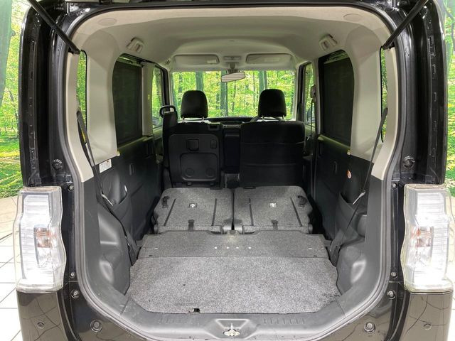 ���i�̂���������ʋ΁A���}���ɏ\���ȉ׎��X�y�[�X���m�ۂ��Ă���܂��B�Z�J���h�V�[�g��|���ƁA�傫�ȉו��̐ύڂ��\�ł���