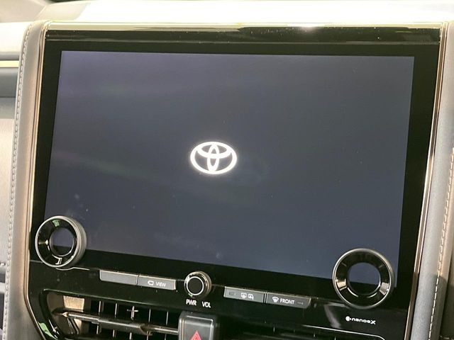 【14インチディスプレイオーディオ】画面内にオーディオ操作はもちろん、空調の調整機能なども盛り込んだ多機能なディスプレイオーディオです!スマートフォン連携はもちろん、車載ナビもお使いいただけます♪