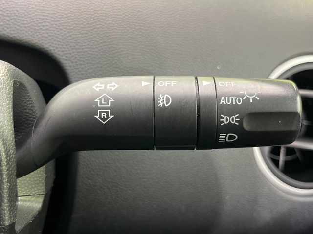 �y�I�[�g���C�g�z����̖��邳�ɉ����Ď����Ńw�b�h���C�g�̓_���E�������ł���@�\�ł�!���C�g�̕t���Y��E�����Y��Ȃǂ������Ȃ�A�J�̓���[���̑��s�����S!�g���l���ʉߎ����֗��ł��ˁ�