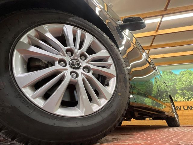 �y����16�C���`�A���~�z�C�[���z�O�ςɃ}�b�`���������A���~�z�C�[���𑕒����Ă���܂��B�e��ЊO�A���~�z�C�[����A�X�^�b�h���X�^�C�����戵�����Ă���܂��B���񂲑��k����������