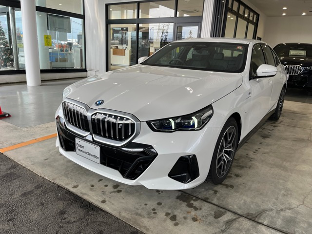 i5eドライブ40 Mスポーツ