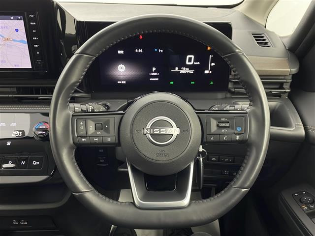 セレナ1.2 e-POWER ハイウェイスターV