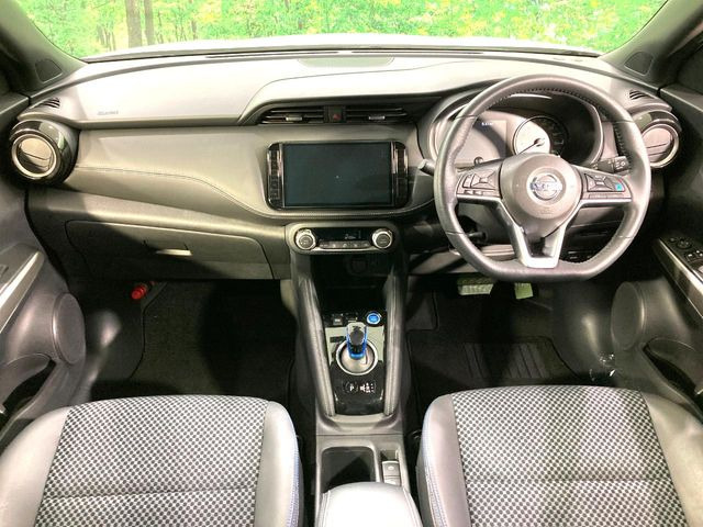 グループ総在庫数約30,000台!!全国の系列店からメーカー・車種問わずご紹介出来るので、あなたにピッタリのお車が見つかるはずです♪まずはお問い合わせ下さい☆