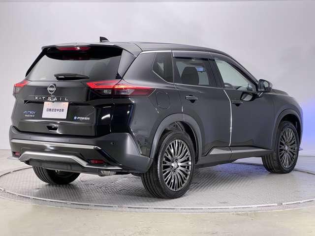 エクストレイル1.5 AUTECH アドバンスド パッケージ e-4ORCE 4WD