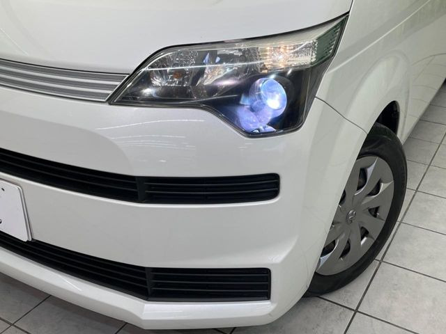 �yHID�w�b�h���C�g�z���ɖ��邭�O�����Ƃ炵�Ă����̂ŁA���V����Ԃ̑��s�������E�ǍD�ň��S���Ă���肢�������܂��B