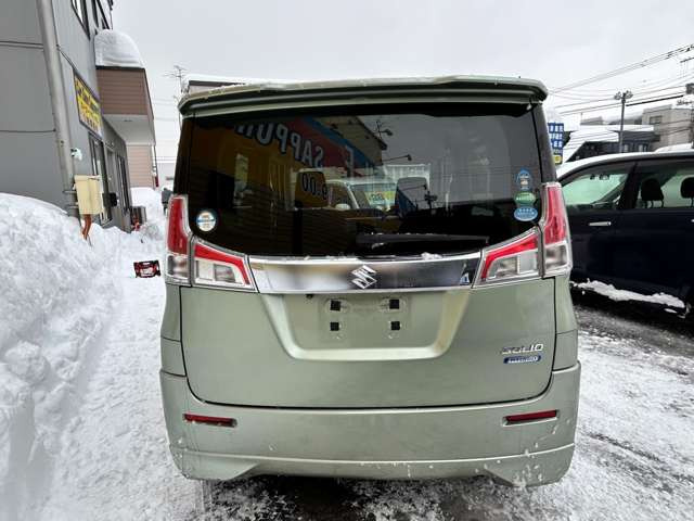 �h�T�r���H�A�V���[�V�u���b�N�����ГƎ��̋����̉��i�ŏ����Ă���܂��B���񂲑��k���������܂��B