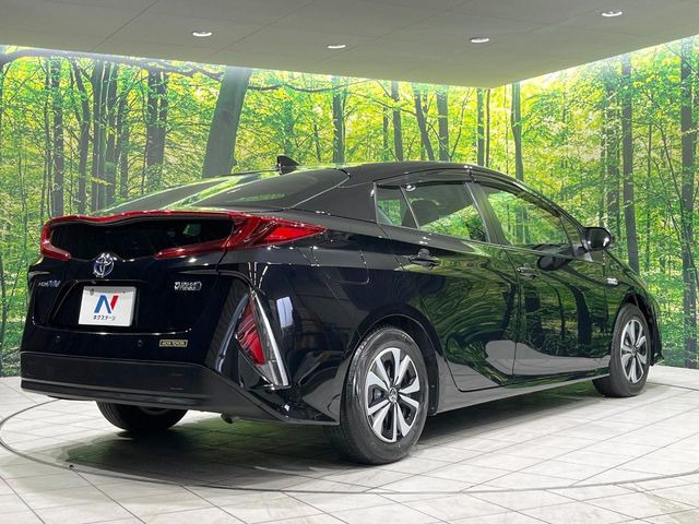 ☆全国のネクステージからお取り寄せが可能※!遠方の店舗に展示してあるクルマが気になる場合も、最寄りの店舗でご覧いただくことが可能です!是非私たちに要望をお聞かせください!※別途費用