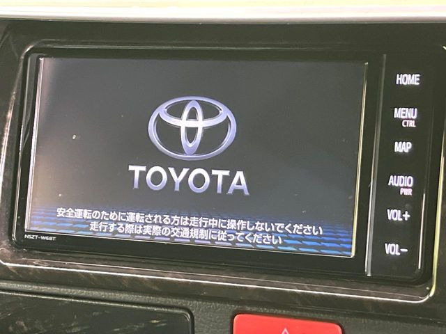 �y�����i�r�z�l�C�̏����i�r�𑕔����Ă���܂��B�i�r�̎g���₷���͂������A�I�[�f�B�I�@�\���[��!�L�����v�◷�s�͂������A�ʋ΂┃�����ȂǕ��i�̃h���C�u���y�����Ȃ�͂���