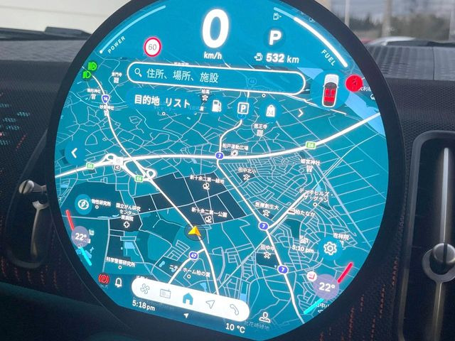 �������i�r:��̊��̂���i�r�́A����������ԓ������o���Ă���܂��B�I�[�f�B�I�@�\���[�����Ă���܂��̂ŁA�^�]�����y���߂܂���