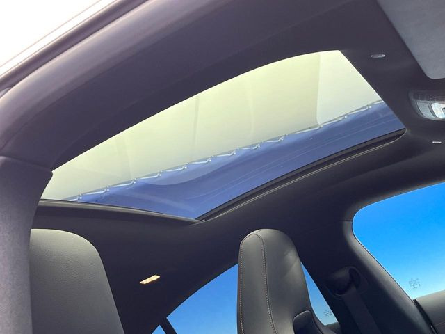 �y�K���X���[�t�z�K���X���[�t���ڂŎԓ��̉��������C�ɃA�b�v!�J���I�ȃh���C�u�����y���݂��������܂��B