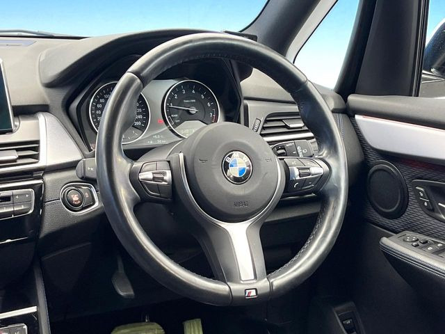 ���n���h�����̃X�������Ȃ��A���ꂢ�ȏ�Ԃ��ێ����Ă���܂��B�e�X�C�b�`���̓�����m�F�ς݂ł��B